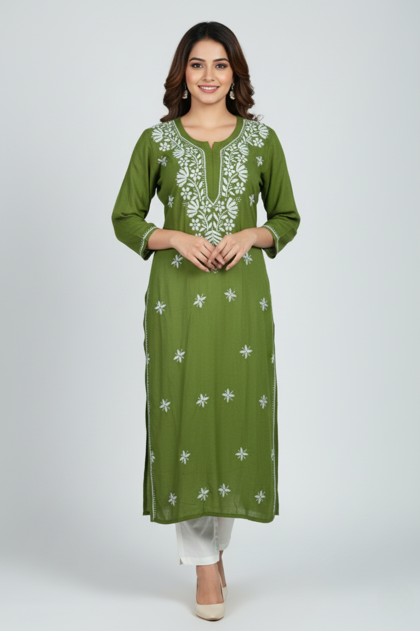 “Chikan Weavers Sale – Lucknowi Chikankari Kurtis & Suits at Best Prices”